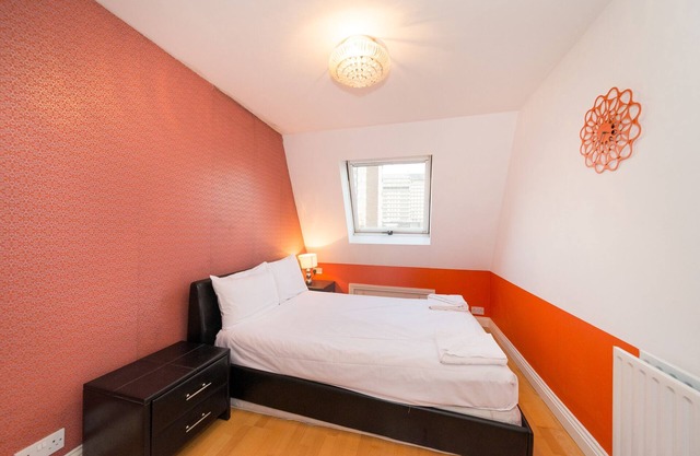 Beautiful West Ken One Bed Apartment