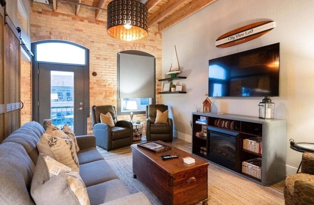 Beautifully decorated in Historical Piano Factory