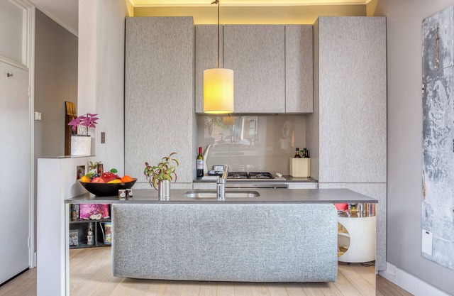 Beautifully Presented 1BD Flat in West London