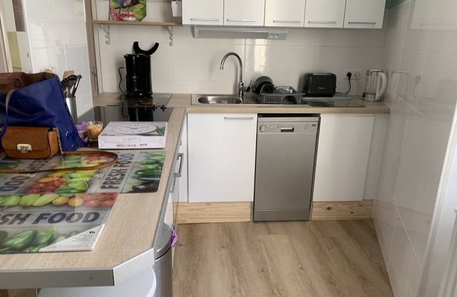 Beautifully renovated Bristol Manor Bis F3 N18 apartment opposite the Néris thermal baths