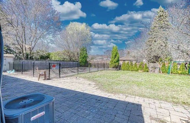 Beautifully Updated Bungalow nUpper Portion