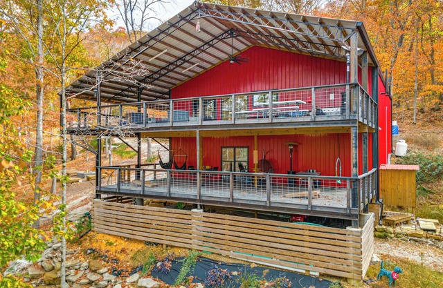 Beaver Lake Home on 3 Acres w/Lake Access!
