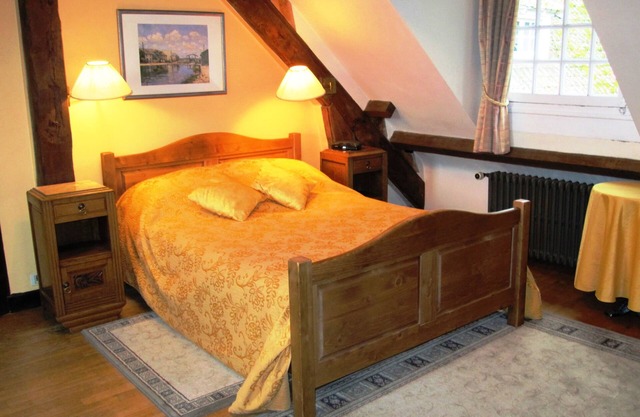 Bed and breakfast France Limousin with swimming pool