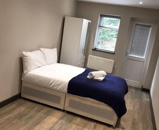 Bedfont House