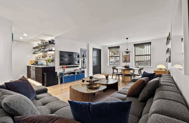 Bedford Place by Rove | Condo w/Private Backyard