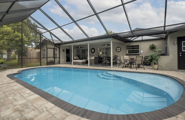 Beechwood Oasis | Canal Front, Private Pool!
