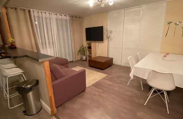 Bel appartement avec piscine et vue sur Paris