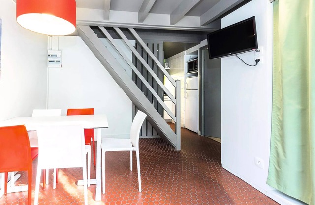 Belambra Clubs and Residence Seignosse - Estagnots - Classic Duplex Apartment 1 Bedroom 5 People Sleeping area Pinède