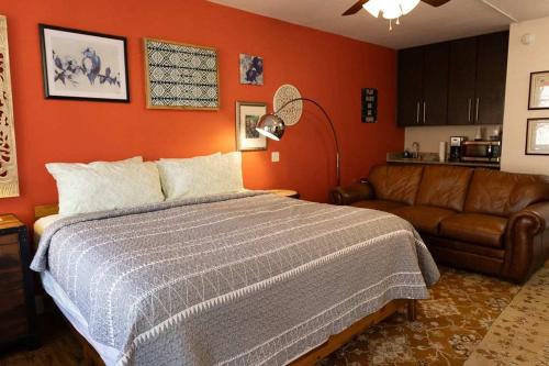 Bella Paradiso 5 King Bed Studio Walk to Downtown
