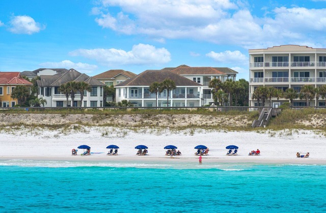 Bellagio - Gulf View, Private + Community Pool, Game Room, Tennis, Deeded Beach!
