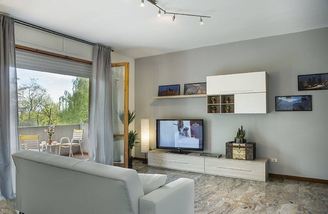 Bellaria Park "Riverside" Residences