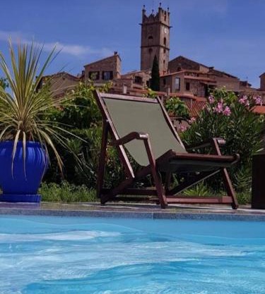 Belle Maison de vacances avec piscine.