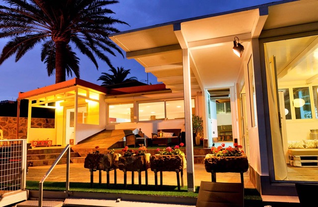 Belvilla by OYO Villa Parralito 6 pax