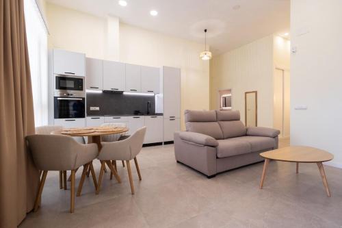 Benimamet Suite by Concept Flats