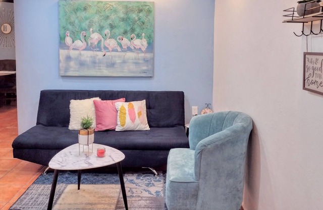 Berlin apartment...2bedrooms/5pers. Great location!