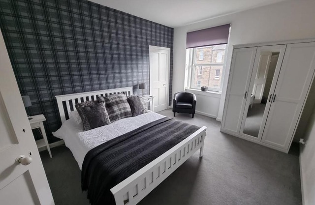 Bespoke Tours Scotland Accommodation @ Morrison Street