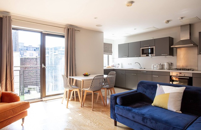 Best Location 5* Luxury Living City Centre Parking