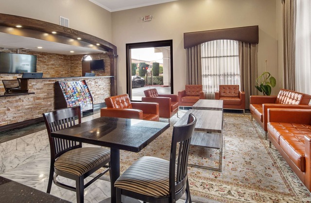 Best Western Pasadena Royale Inn & Suites