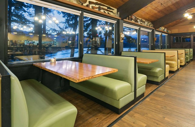 Best Western Plus Columbia River Inn