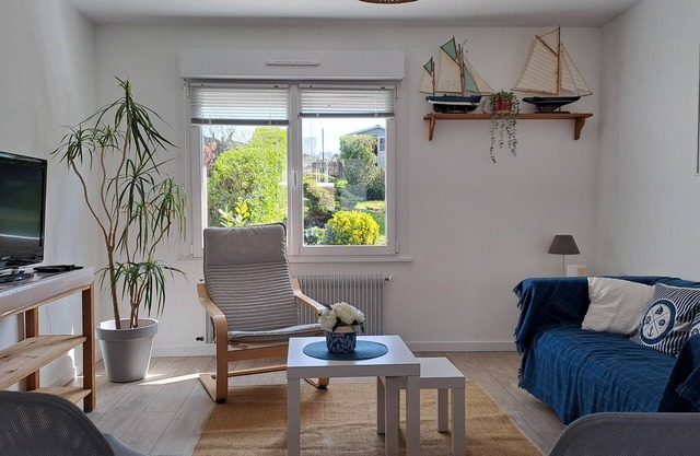 Between Nausicaa and Wimereux, bright and spacious house, rated 3*.