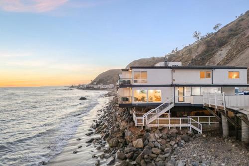 Big Rock Beach Retreat with Oceanfront Balconies Direct Beach Access Sweeping Sunset Views Pacific Coast Outlook by AvantStay