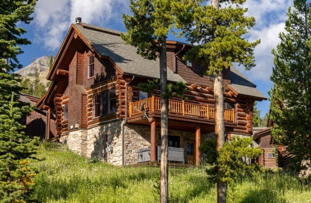 Big Sky Vacation Rentals: PR Rosebud 7