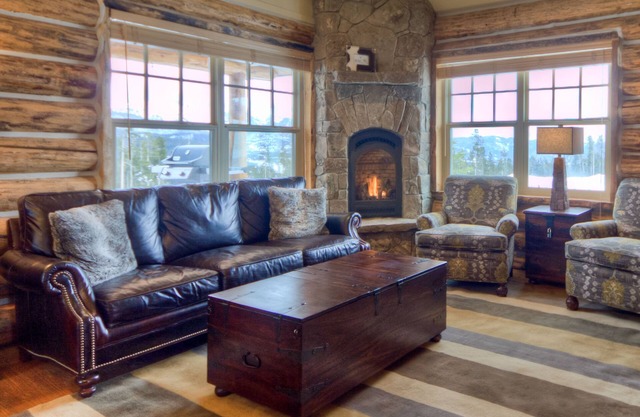 Big Sky Vacation Rentals: CH Cabin 15 Derringer