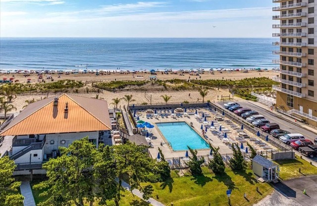Bigi's Beach House-Non Group Rental- Sleeps 5