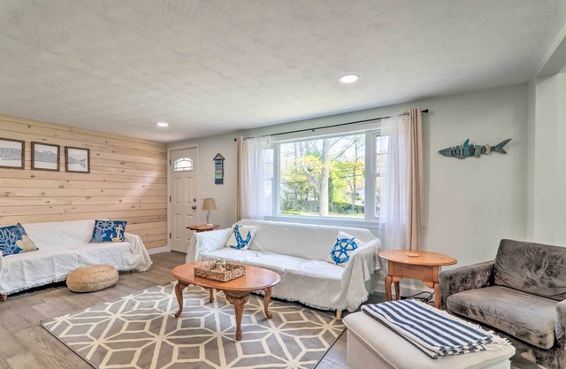 Bike to Beach: Centerville Home w/Deck!