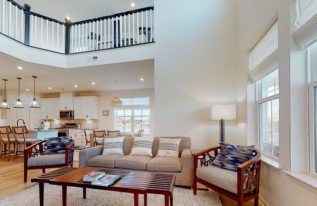 Bishop's Landing brand new villa with EVC, pond views, outdoor pool, gym, tennis