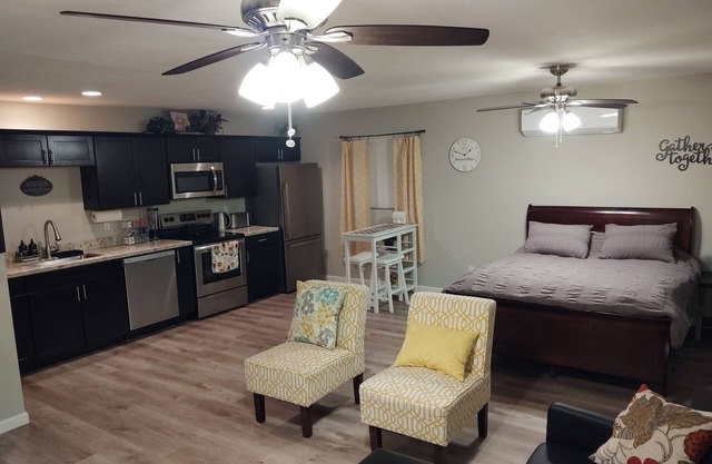 Black Canyon Casita - Tranquility Outside the City