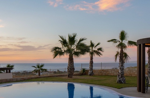 Bliss Villa 4 with private swimming pool