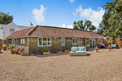 Blossom Cottage
