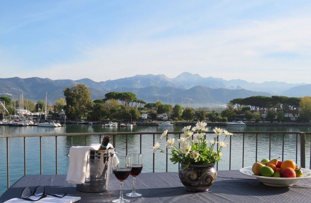 Blu - Apartment with berth in Bocca di Magra