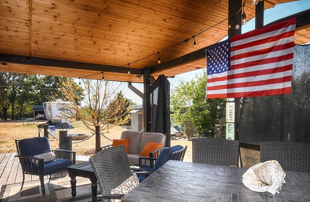 Blue View Cabin