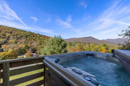 Bluff Mountain Retreat