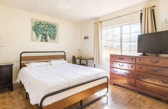 Boho 1-Bedroom/Shared Bathroom Residential Home