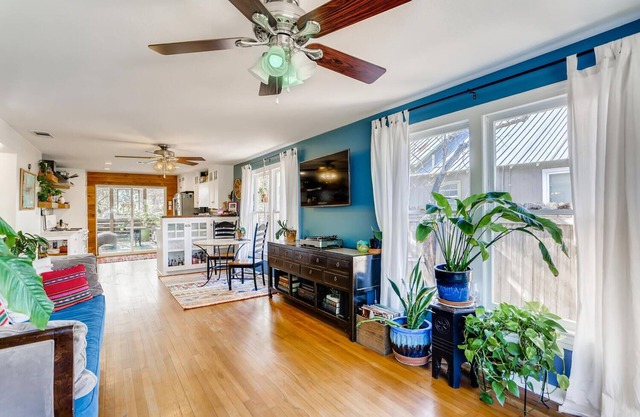 Boho Bungalow in the mix of East Austin
