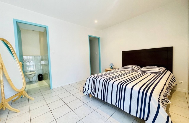 Bonaparte: Pleasant apartment 350 m from the thermal baths (parking)