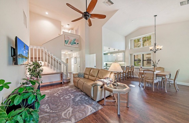Bonita Bay 2500+ Square Feet!