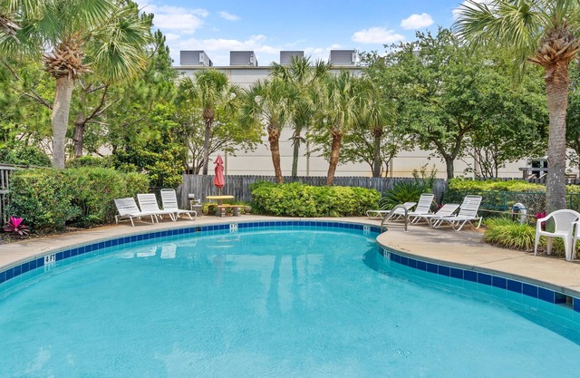 Book 3 Nights & Get 4th Free *Walk To Surf Hut *Private Home*Beach & Pool Access