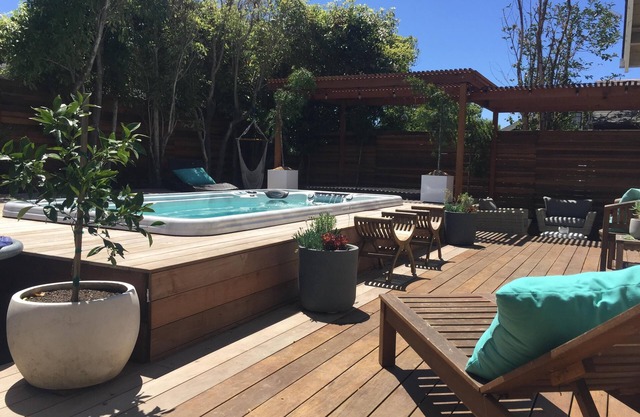 BOOK 3 NIGHTS OCT-NOV FOR 10% discount CRUZ POOL+HOT TUB+DOGS☀️
