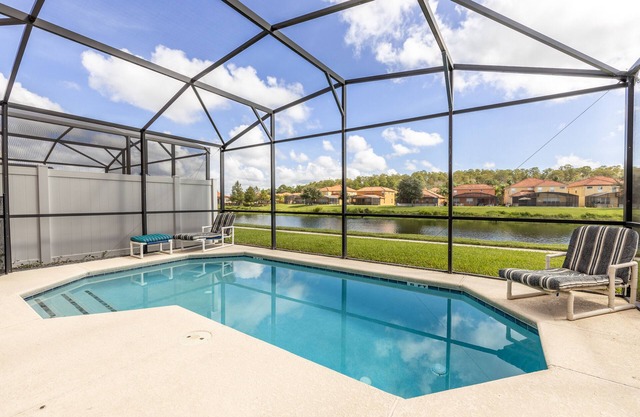 Book September & Save | 4BR Bella Vida Pool Home for Families