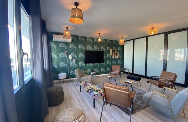 Bordeaux Hyper Centre 180m²/Coworking