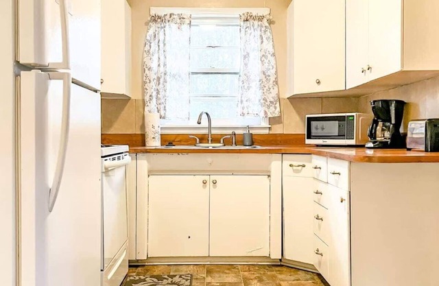 Boswell Bungalow 2