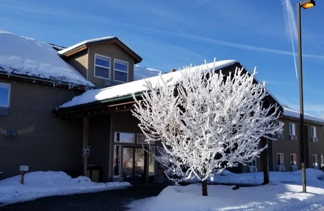 Boulder Creek Inn