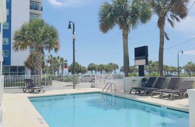 Boutique on the beach, Studio #116 + Pool