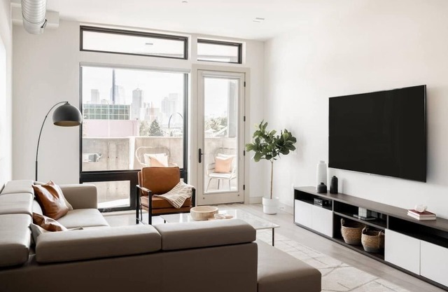 Brand New Condo | Walk to Empower Stadium | Tesoro