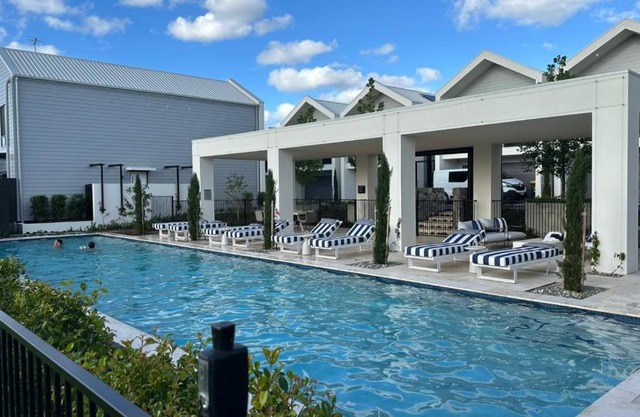 Brand-new entire terrace home