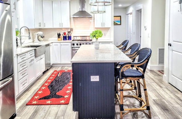 Brand new, make for summer memories in Tom Nevers
